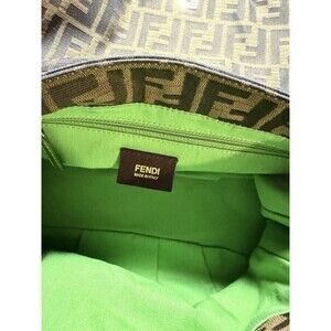 Zucca Brown With Neon Green Handle